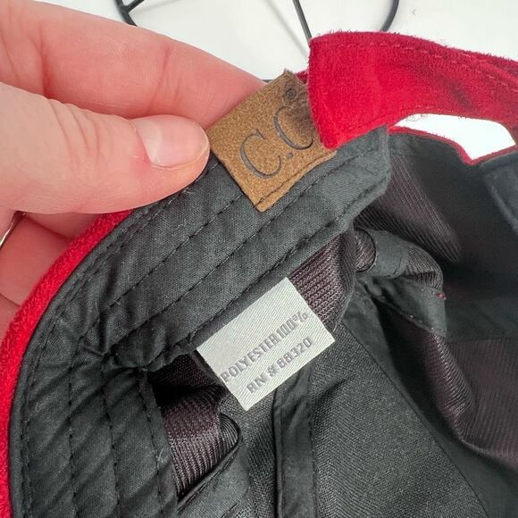 C&C Faux Suede Baseball Cap red five panel - Picture 7 of 7